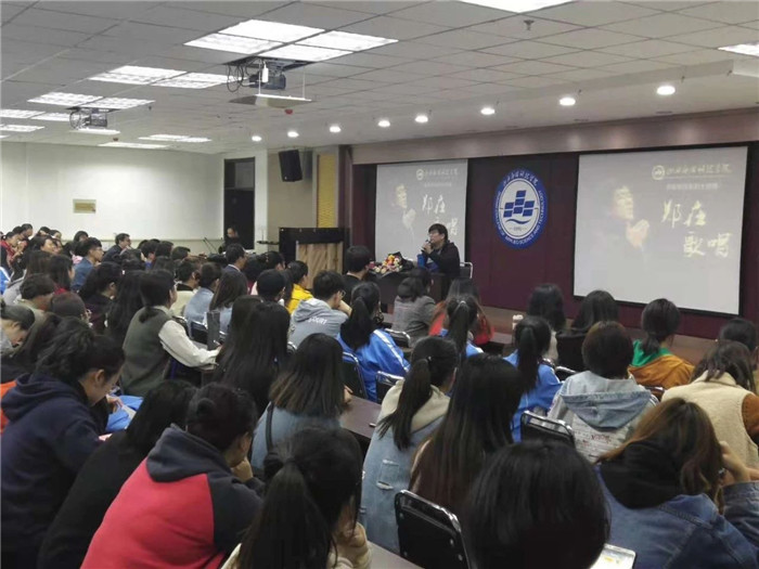 微信图片_20181102211002_副本.jpg