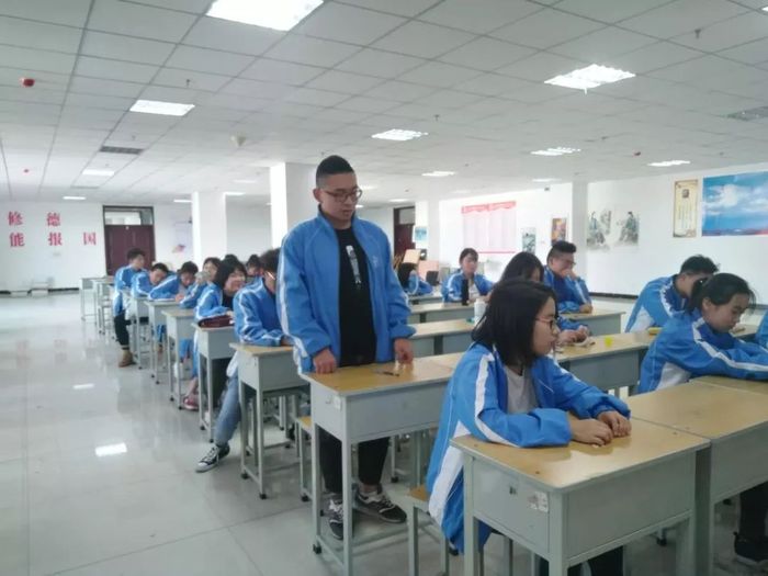 eca79354a0cfb029f8e079c8ac8fa8ed.jpg