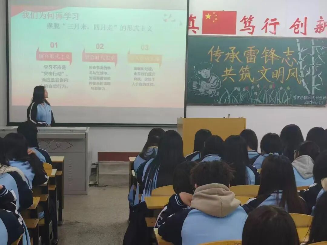 中间1.jpg