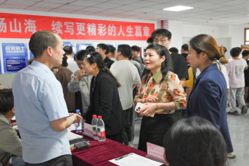 直击招聘会（一）丨信息工程学院成功举办2025届毕业生专场招聘会