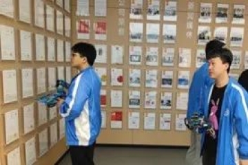 领略创新风采 共襄智慧盛宴 | 参加第十期大学生科技学术讲坛的感悟