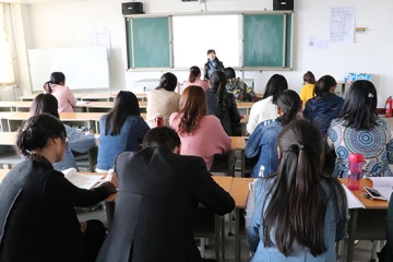 常永翔副教授为第二届中青年教师作讲座——混合式教学模式理论与实践