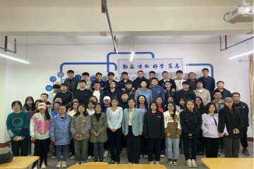 五四薪火传 青春筑梦行（二）| 凝聚青春力量，先进团风展新篇