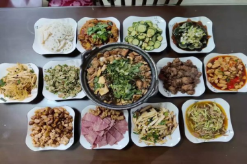努力生活｜饮食与爱并存