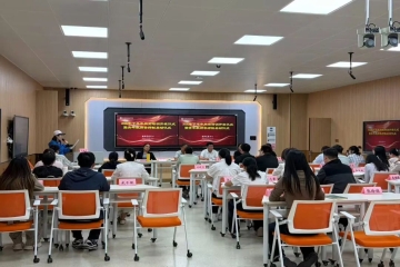 薪火赋能 笃行致远 | 我校举行2026年下半年新教师岗前培训开班暨青年教师导师制启动仪式