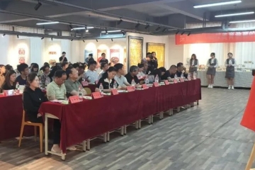 第23期辅导员月月沙龙在集美楼展厅举行