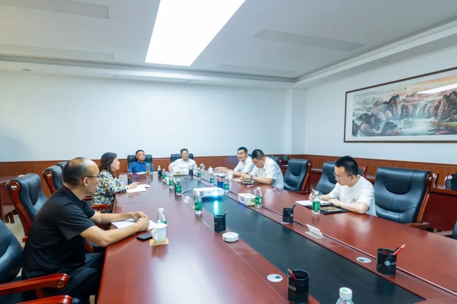 聚贤纳才添活力  固本强基启新程 | 学校董事会2026年七月会议在勤政楼召开