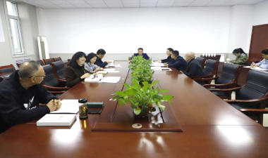 我校党委理论学习中心组第十四次集体学习：强化国防教育，赋能学校高质量发展