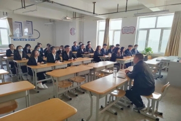 主题党日丨学习两会精神 争做时代先锋