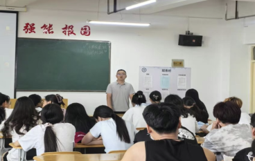 毕业实习 | 校企联动搭平台，精准实习促就业