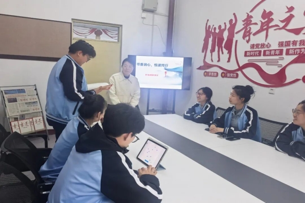 音乐·学院动态 | 书香润心灵，共读促成长