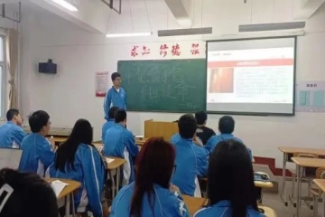 青春絮语丨我的成长故事（三十四）回首过去，为自己奔跑