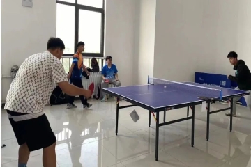 “激情旋转，自由飞扬” | 信息工程学院乒乓球半决赛