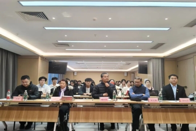 当国学遇见青年：看文传学子如何在论坛上“绽放”