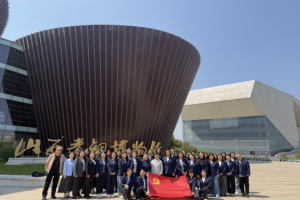 触摸青铜文明 坚定文化自信 ——马克思主义学院党总支赴山西青铜博物馆开展主题党日活动