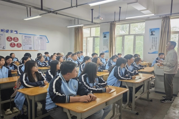 深学志愿精神 凝聚青春力量||建工学院召开专题宣讲会