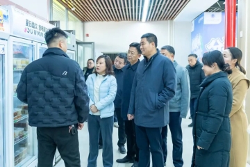 校领导带队开展全校安全大检查，筑牢校园安全防线