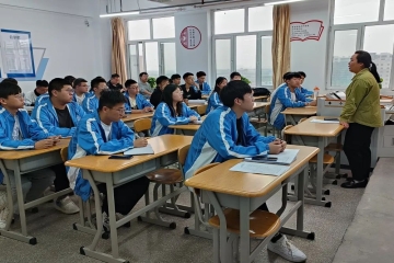 防范安全隐患 共建和谐信工 | 信息工程学院开展消防安全讲座