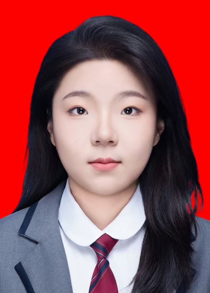 张鑫妍