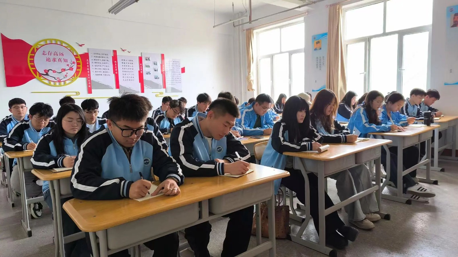 微信图片_20250413214923