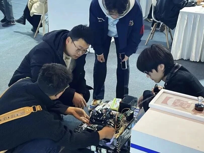 微信图片_2025-11-08_212951_090