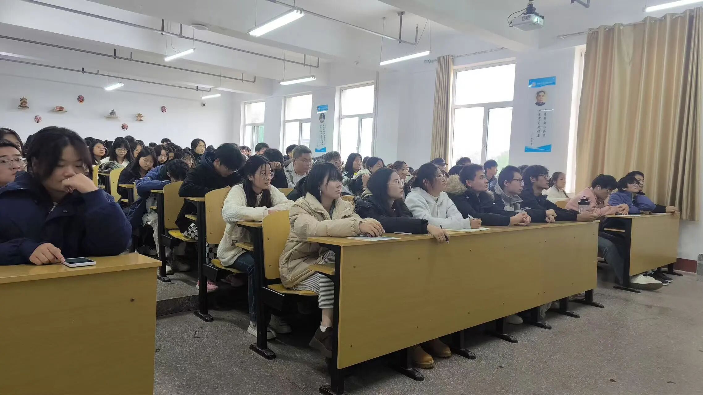 微信图片_20251109140321 微信图片_20251109140321