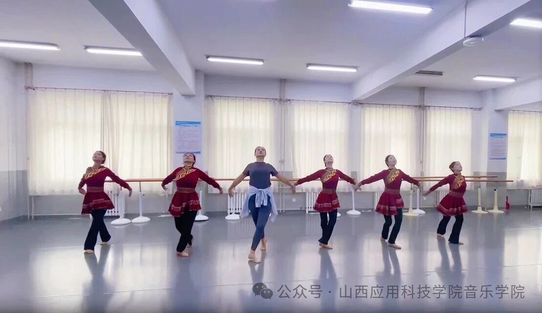 微信图片_2025-11-09_214545_180