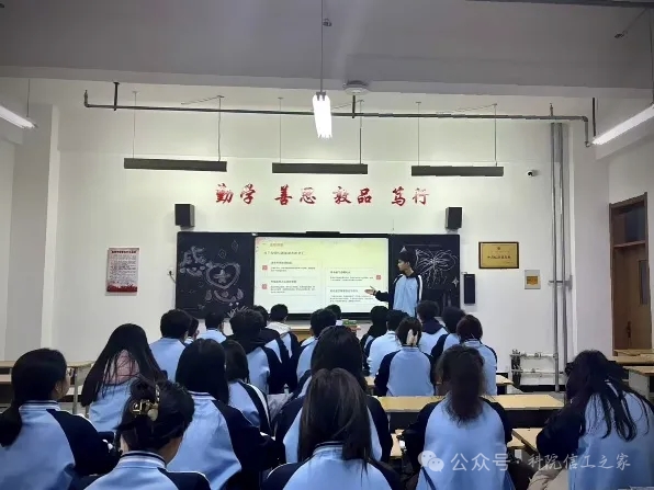 mmexport1765856305191