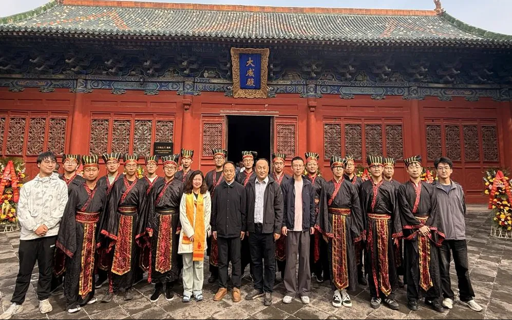 ce82d0825f55264dae8edd3094b937a1